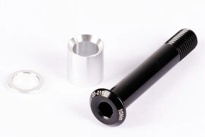 Cube Axle Pivot Shock Mount - 8550